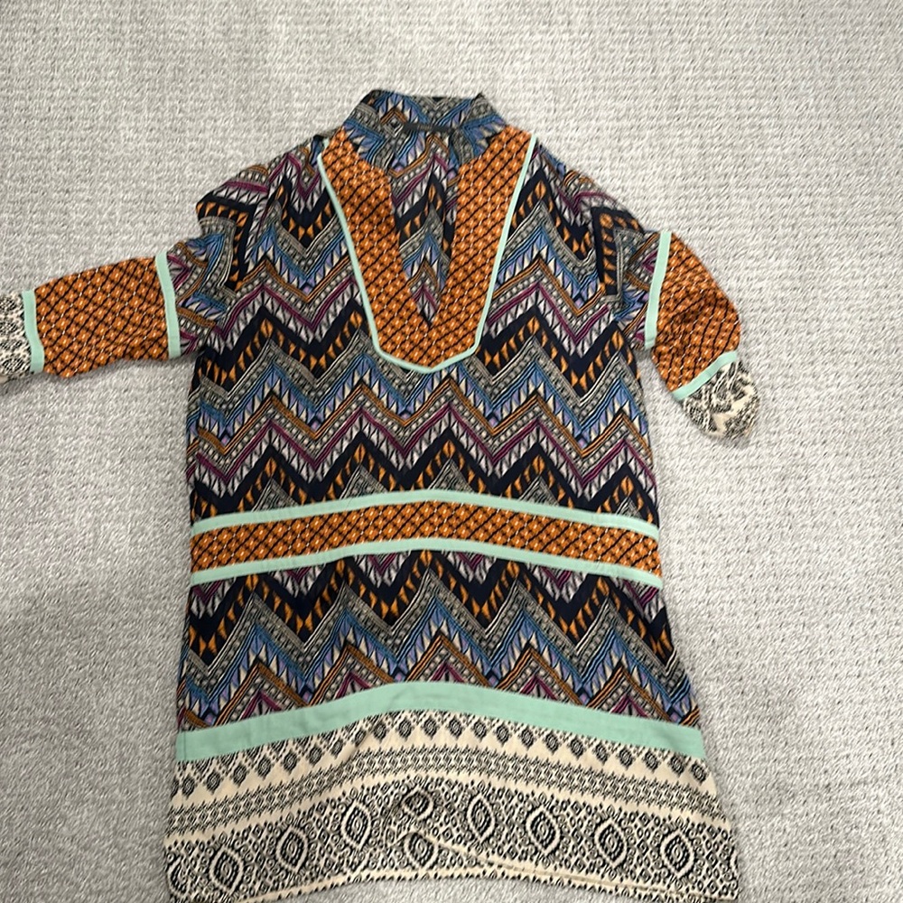 Print quarter sleeve dress. Size S. Worn once
